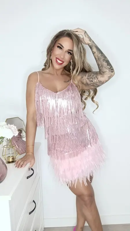 Vestido plumas Charlotte