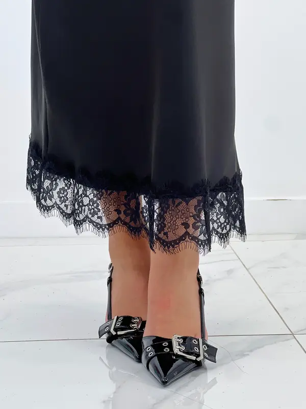 Zapato tacón kitten con hebilla
