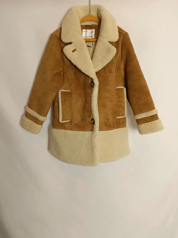 ZARA. Abrigo camel borrego T.7 años
