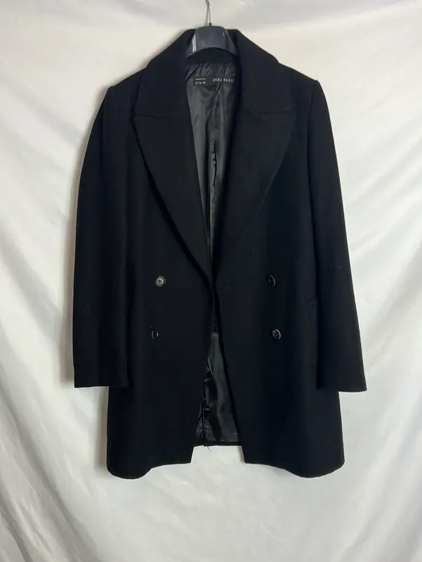 ZARA. Abrigo paño negro T.m