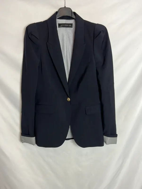 ZARA. Blazer azul botón dorado T.s
