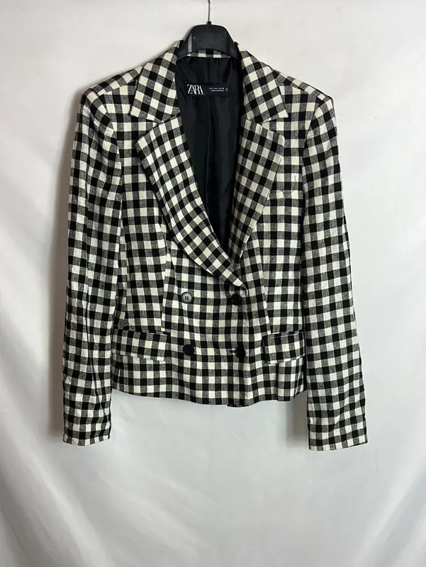 ZARA. Blazer Lino cuadros. T L