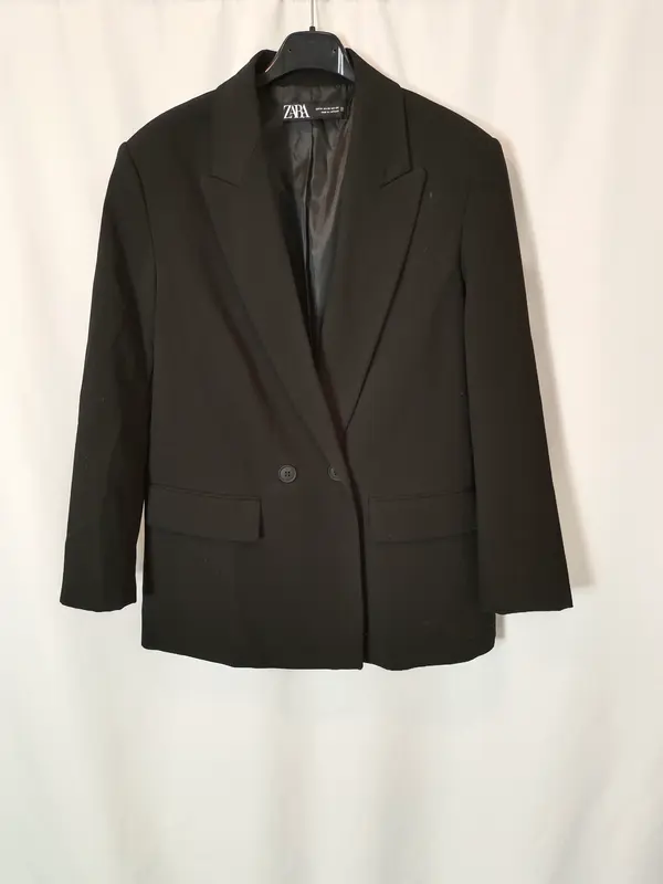ZARA. Blazer negra cruzada T.xs