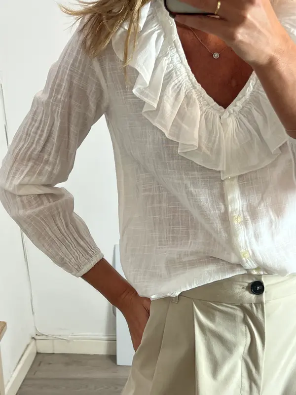 ZARA. Blusa algodón detalle volante. T S