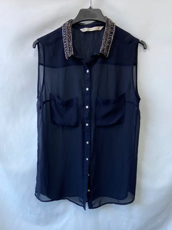 ZARA.Blusa azul pedrería T.S