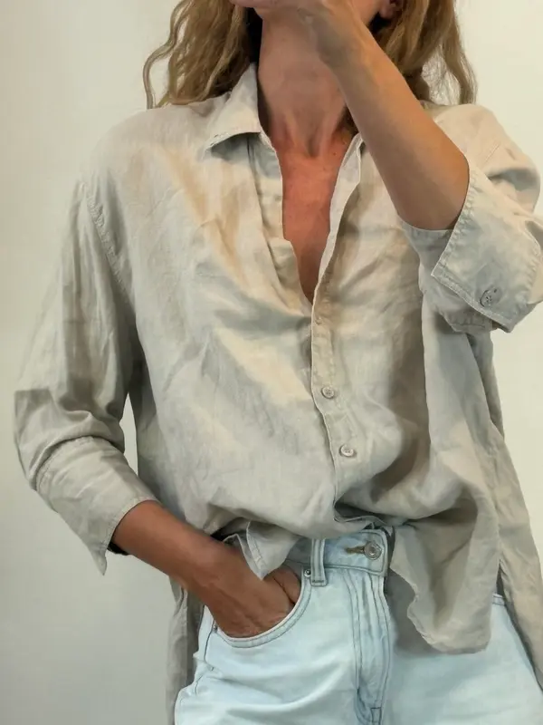 ZARA. Camisa lino gris claro