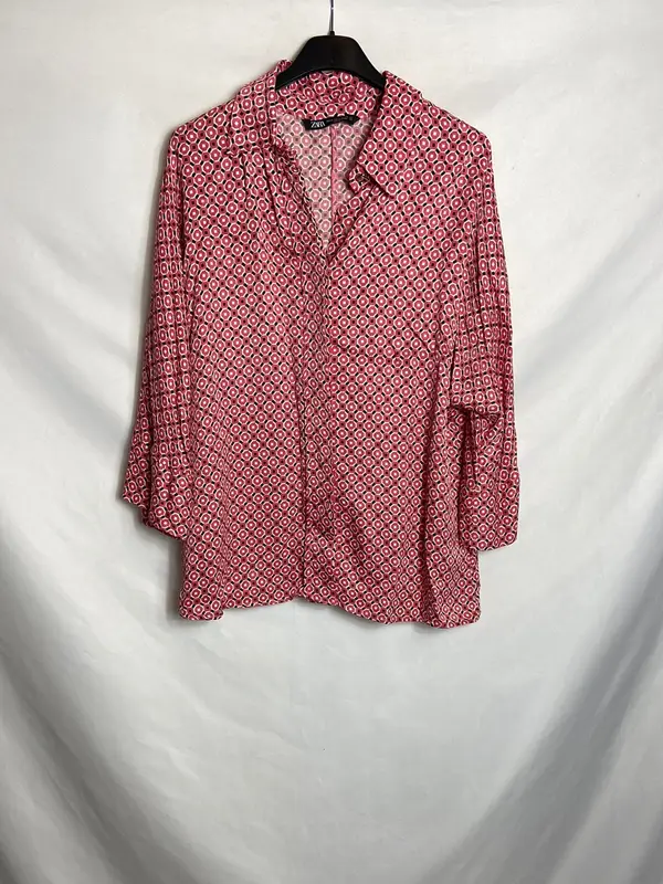 ZARA. Camisa rosa estampado retro T.XS