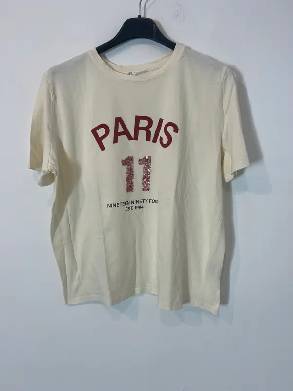 ZARA. Camiseta beige "parís" T.m