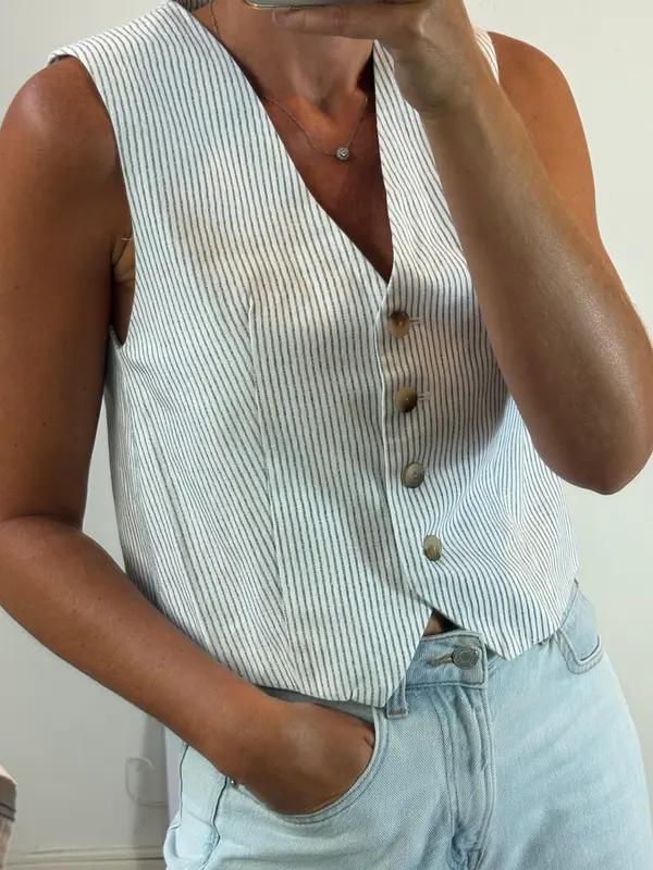 ZARA. Chaleco rayas azules. T S