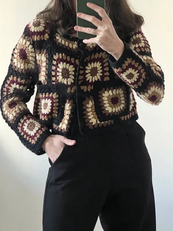 ZARA. chaqueta croché