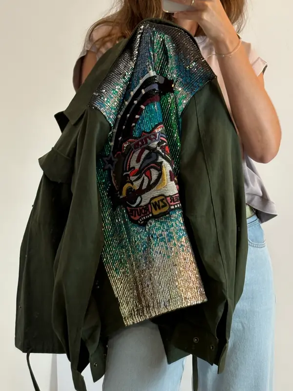 ZARA. Chaqueta detalle espalda. T S