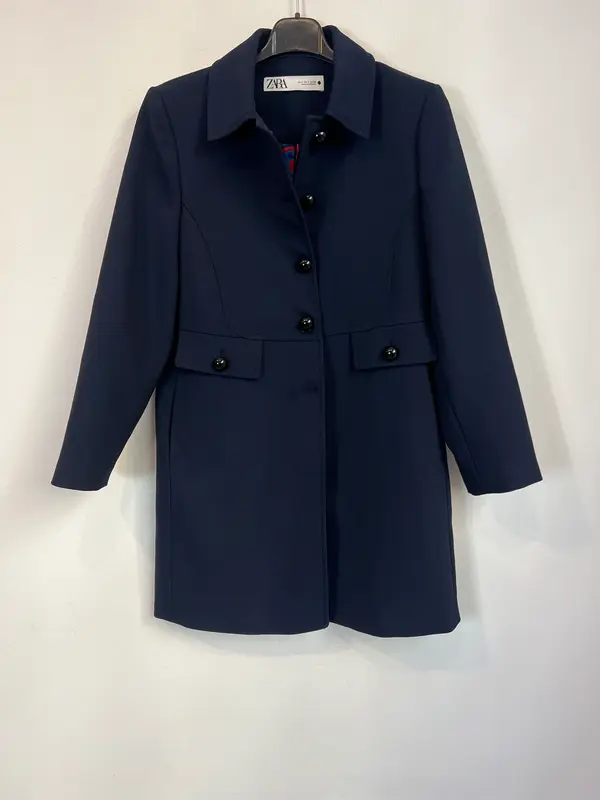ZARA. Chaqueta larga azul