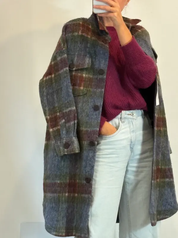 ZARA. Chaqueta larga cuadros con lana