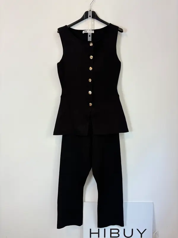 ZARA. Conjunto punto elástico negro. T S