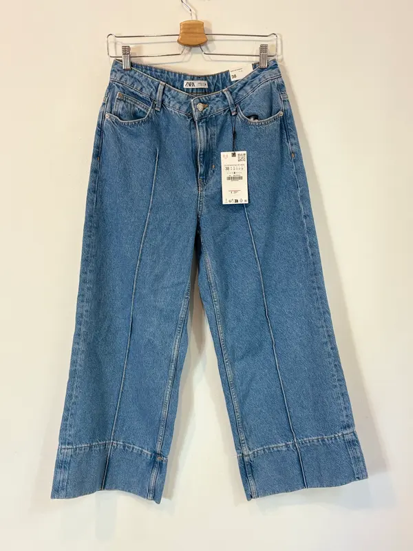 ZARA. Denim culotte costura. T 38