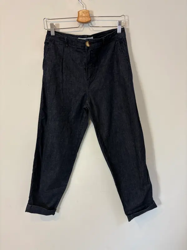ZARA. Denim ligero pinzas