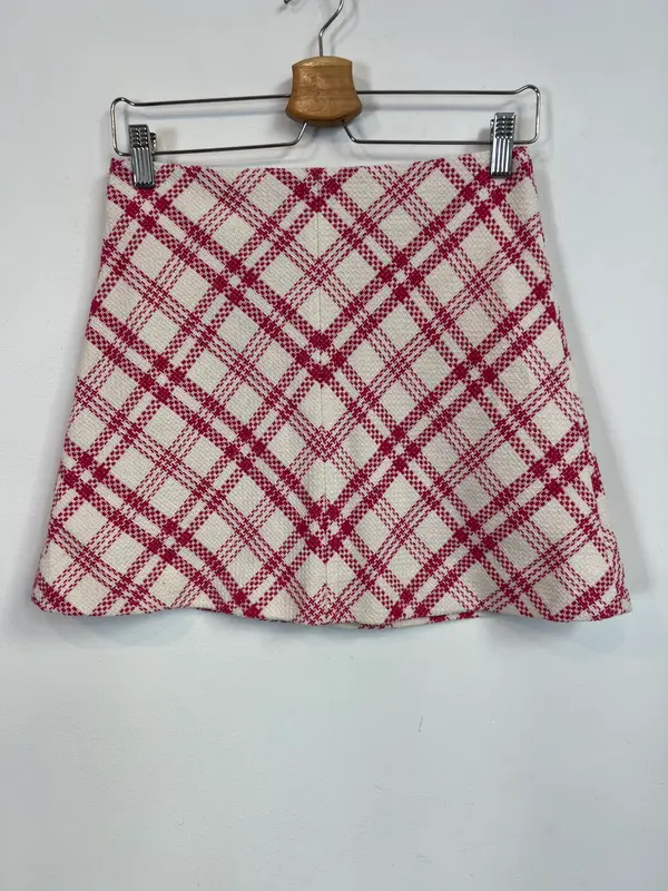 ZARA. Falda corta cuadros T.s