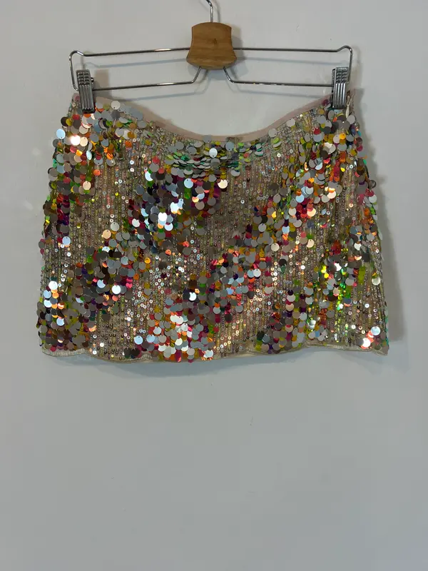 ZARA. Falda corta lentejuelas T.s