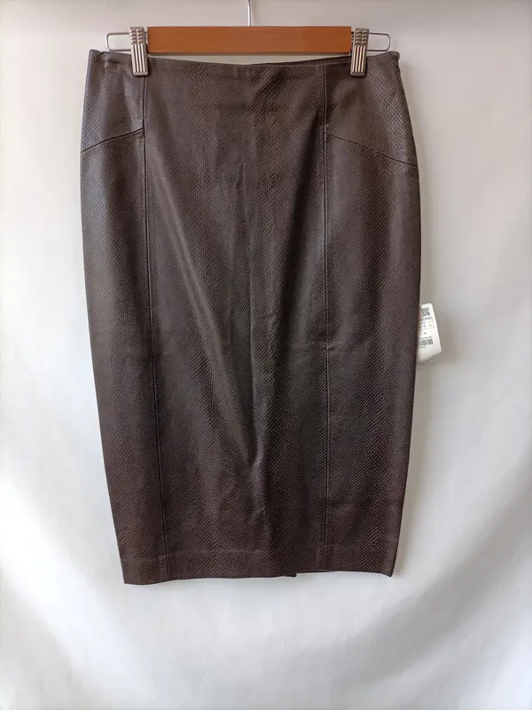 ZARA. Falda midi marron serpiente T.s