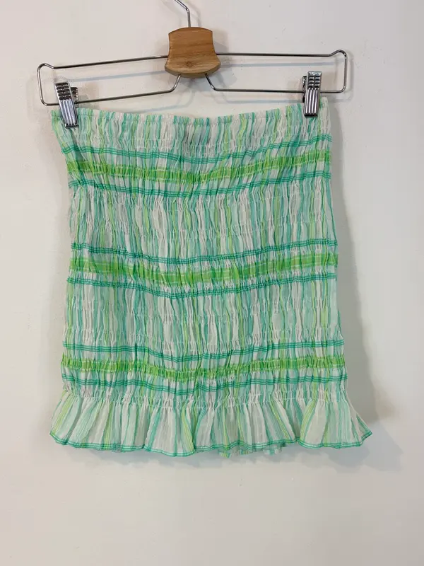 ZARA. falda nido de abeja