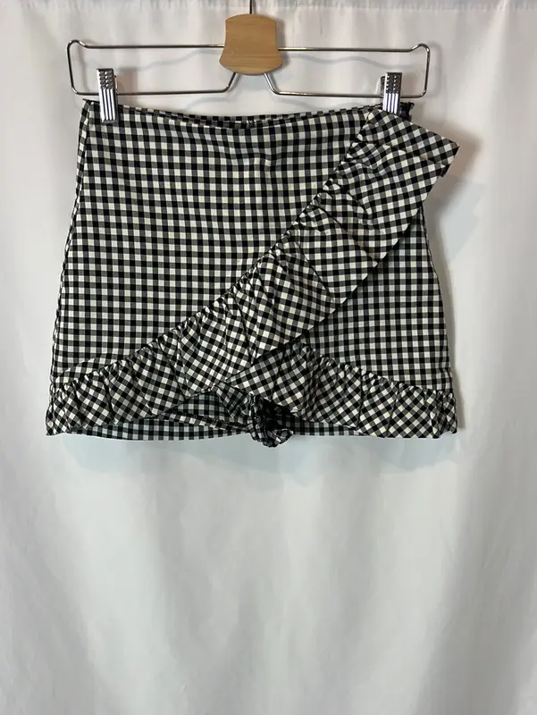 ZARA. falda pantalón cuadros vichy T.xs