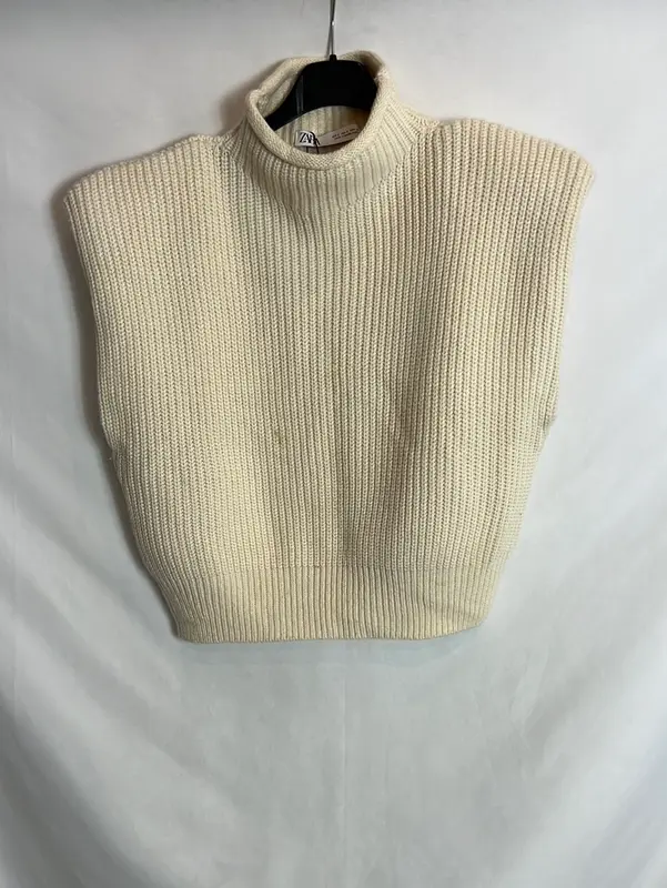ZARA. Jersey sin mangas beige T.s