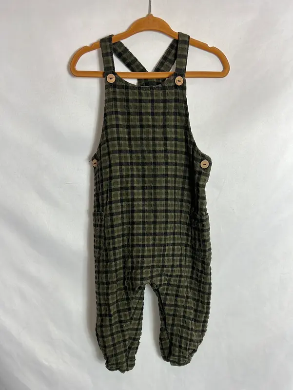 ZARA. Mono cuadros textura. T 12-18 meses