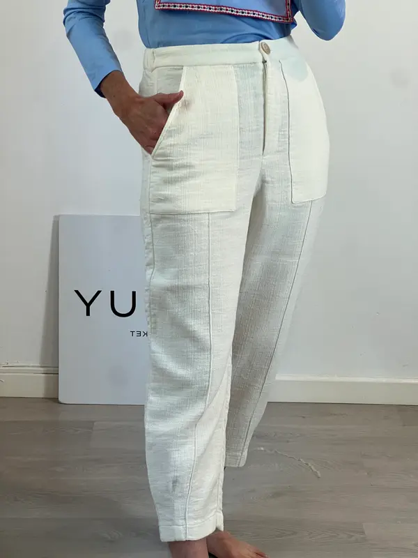 ZARA. Pantalón blanco algodón T.xs