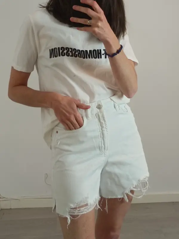 ZARA. Pantalón corto denim blanco. T 36