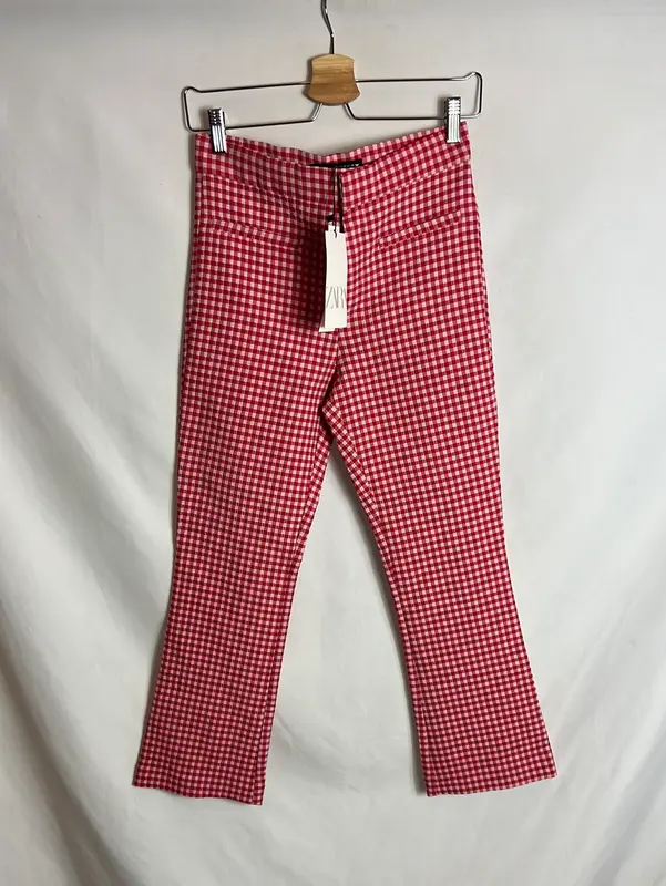 ZARA. Pantalón cuadros vichy rosa y rojo. T S