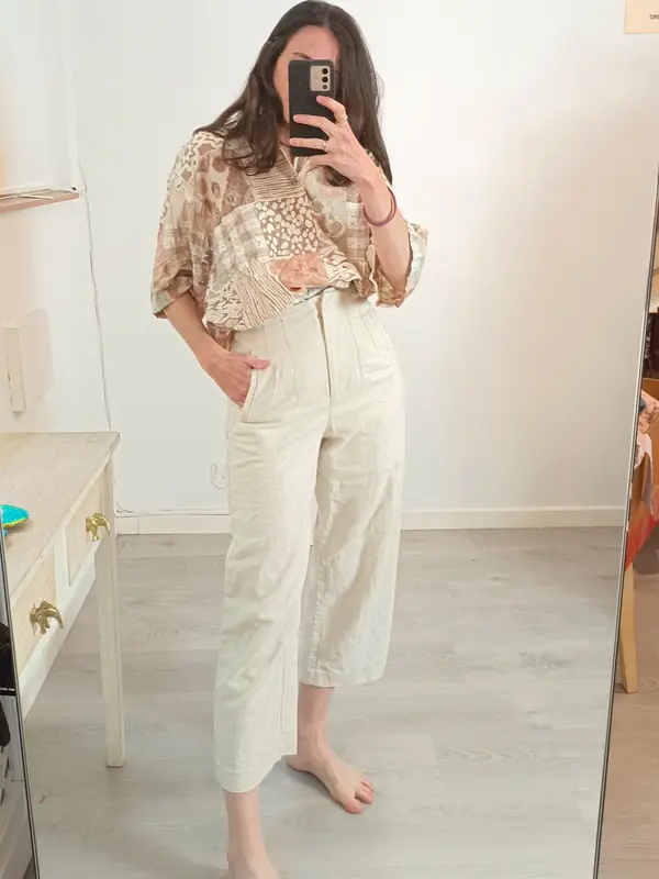 ZARA. Pantalón culote pinzas efecto Lino. T XS