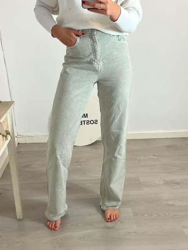 ZARA. Pantalón denim verde ancho T.36