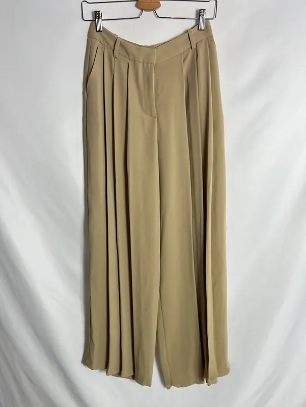 ZARA. Pantalón palazzo pinzas beige. T 34 (tara)