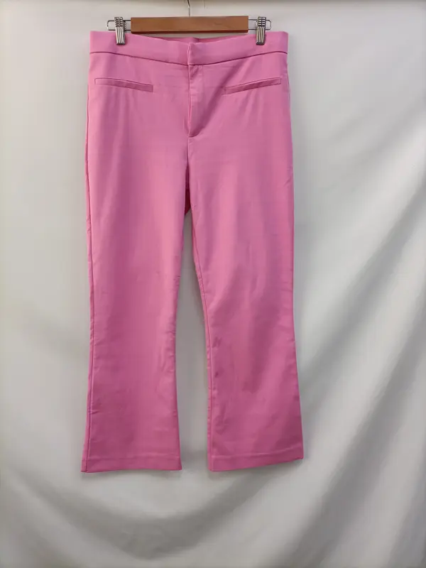 ZARA. Pantalón rosa Acampanado T.l