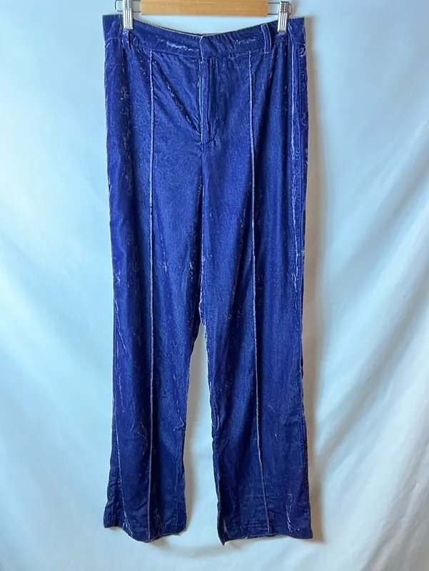 ZARA. Pantalones fluido terciopelo T.m