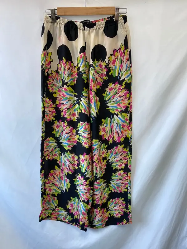 ZARA.Pantalones fluidos multiestampado T.S
