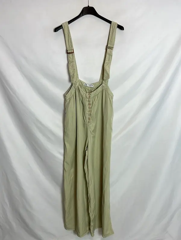 ZARA. Peto verde fluido abotonado. T M