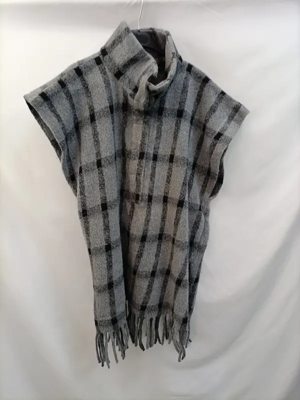 ZARA.Poncho gris oversized T.s