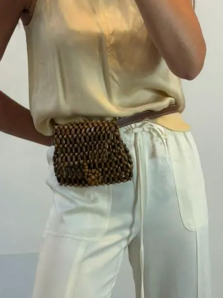 ZARA. riñonera/bolso  bolitas
