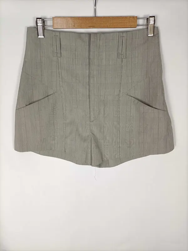 ZARA.Shorts cuadros T.m