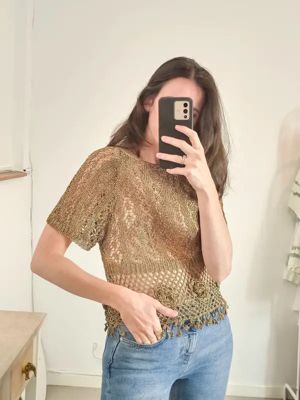 ZARA. Top croché dorado T.s