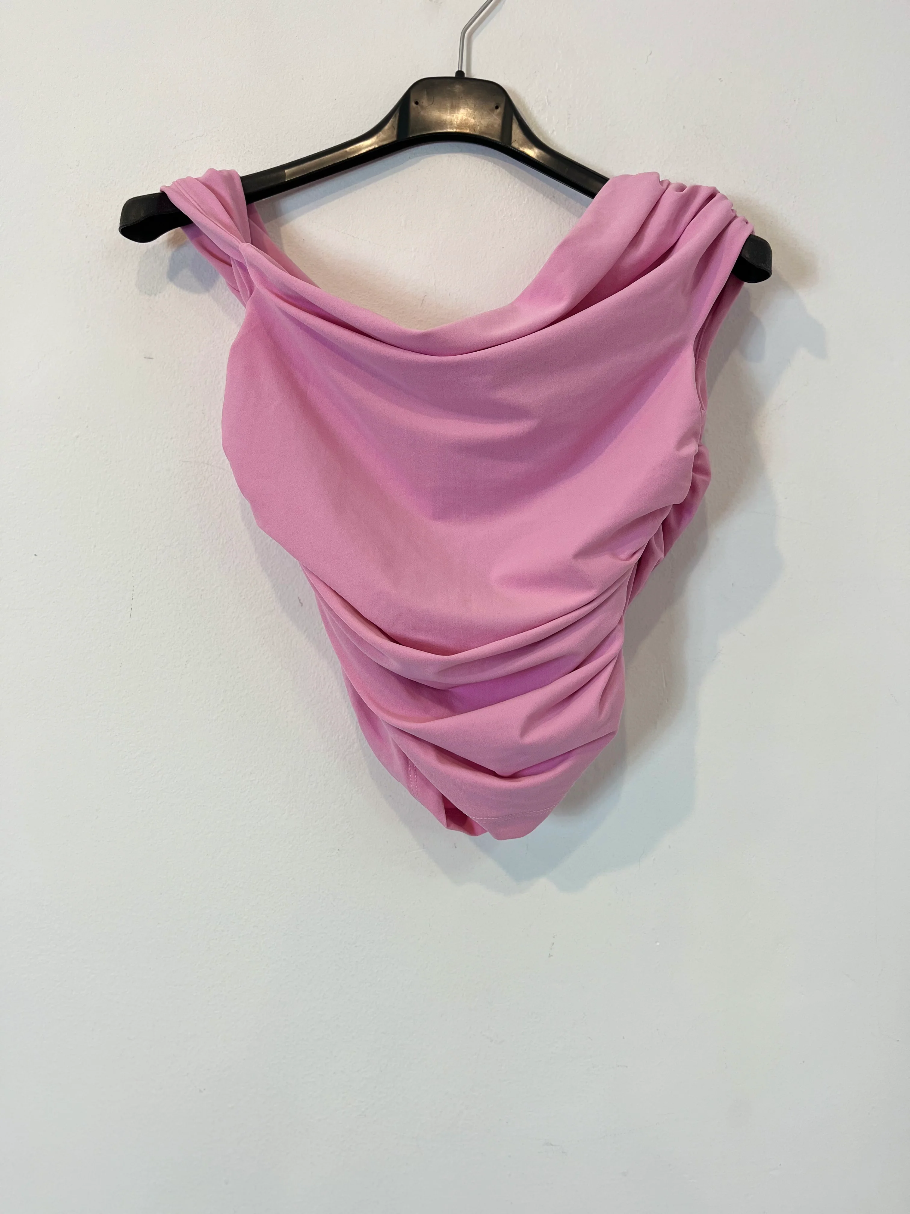 ZARA. Top rosa escote asimétrico T.s