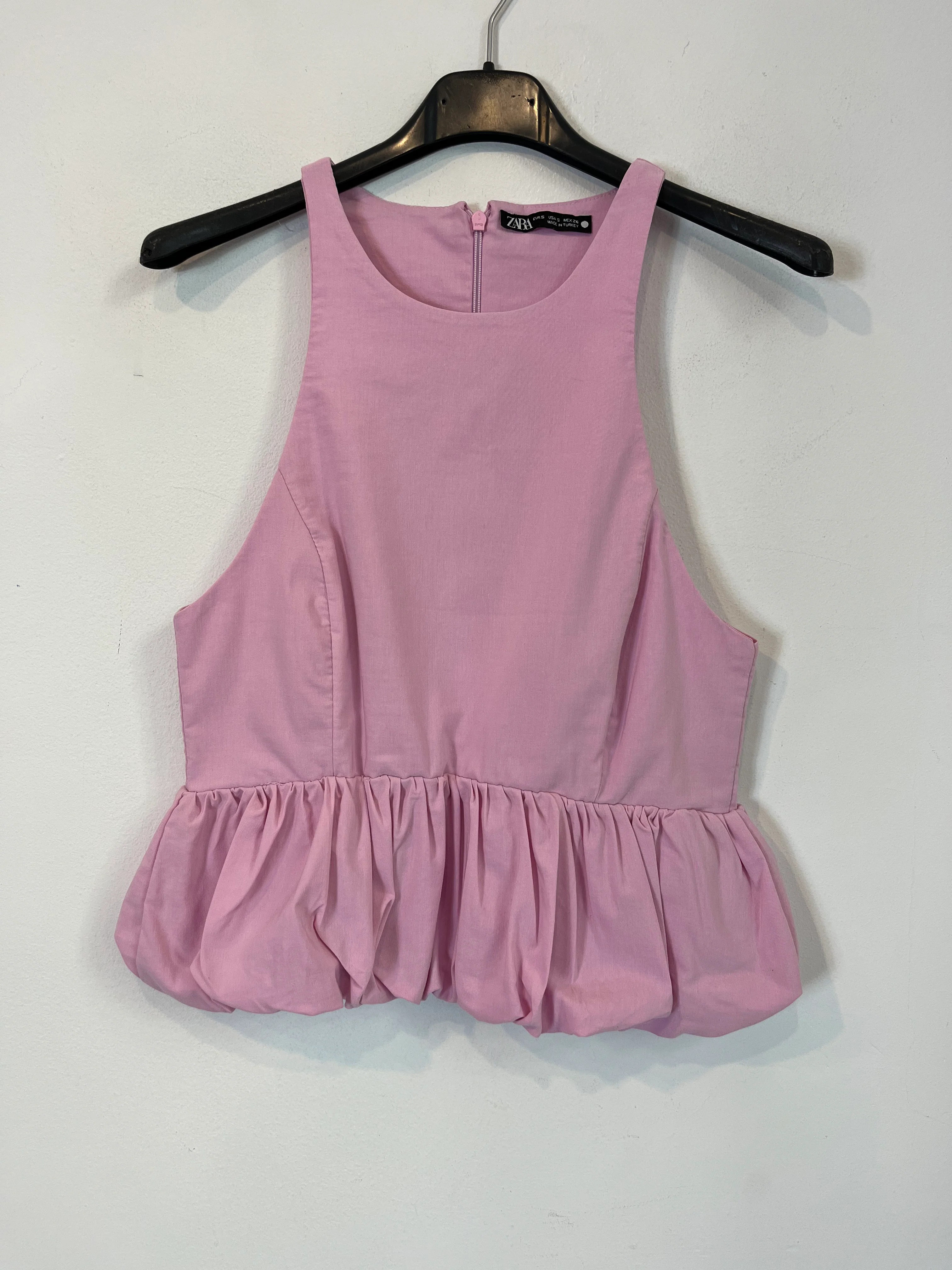 ZARA. top rosa volante T.s