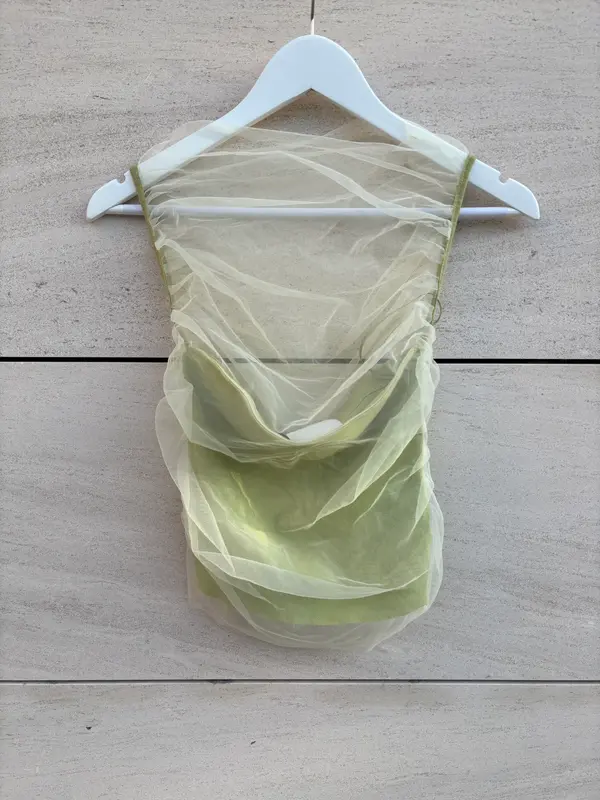 ZARA. Top tul fruncido