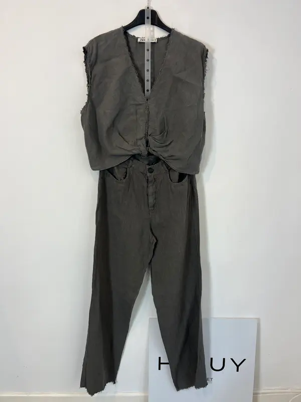 ZARA. Total look gris lino T.s/m