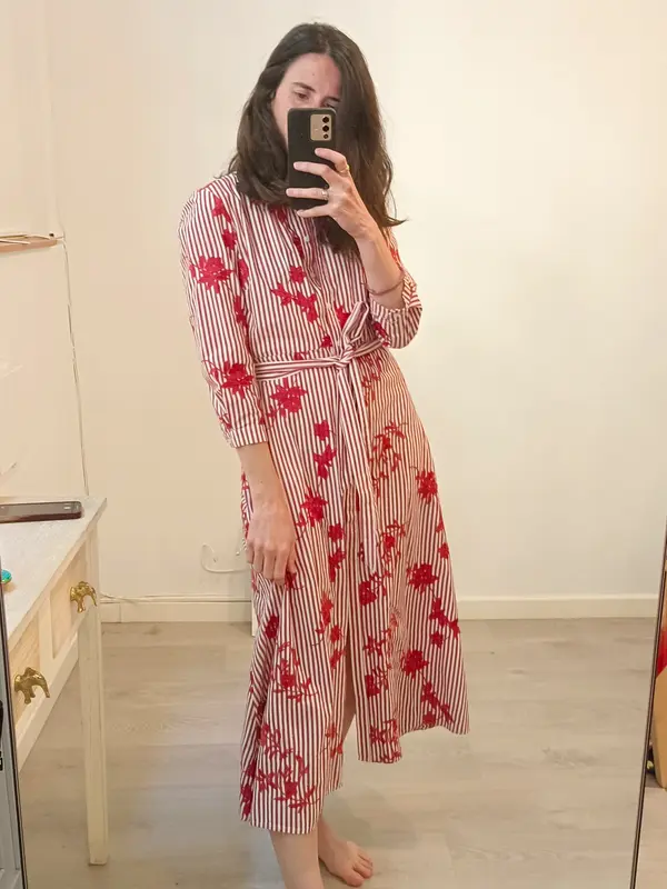 ZARA. Vestido camisero bordado T.xs