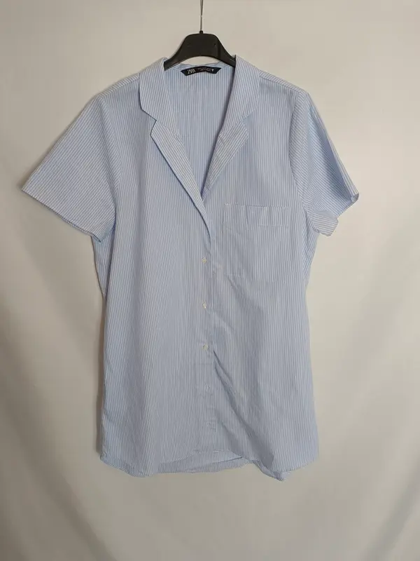 ZARA. Vestido corto rayas  T.m