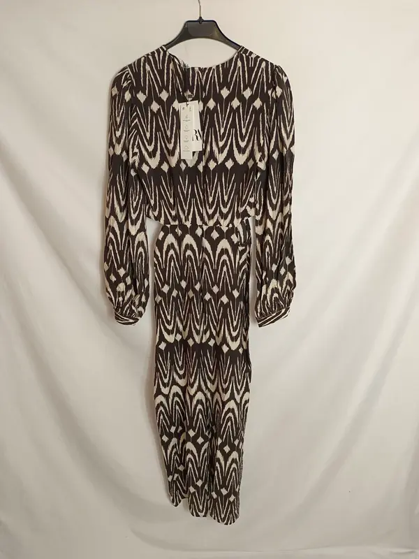 ZARA. Vestido largo aperturas T.xs