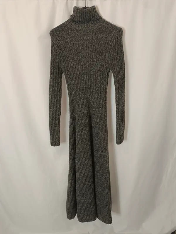 ZARA. Vestido largo gris canalé T.s