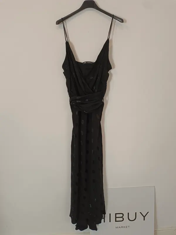 ZARA. Vestido largo negro lunares T.m